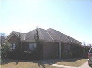 6960 Sandfield Dr, Montgomery, AL 36117