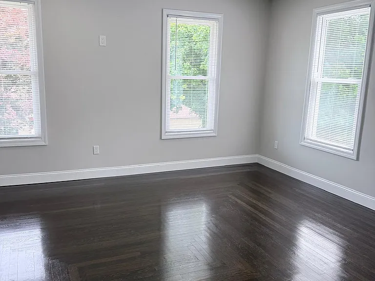 31 Atwater Ave #E — Photo 8