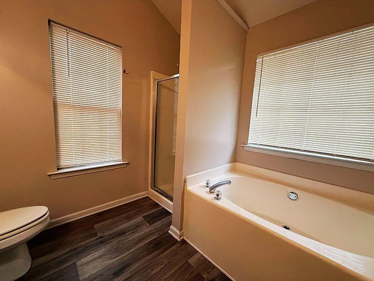 5410 Twin Lakes Dr — Photo 30