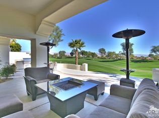 380 Tomahawk Dr, Palm Desert, CA 92211
