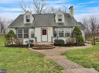 2610 Hill Rd, Reading, PA 19606