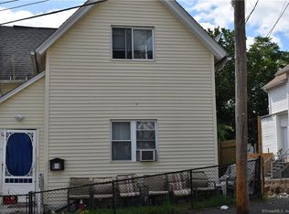 11 Coe St, Waterbury, CT 06704