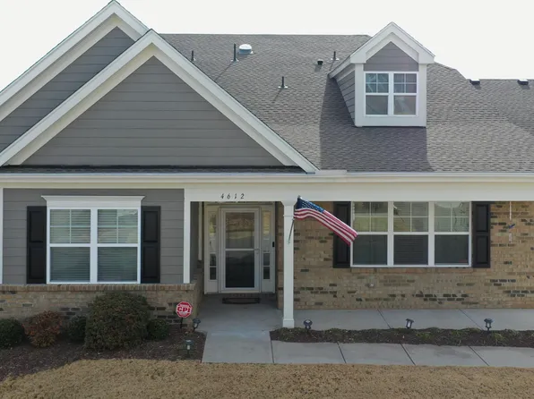 4612 Thorn Leaf Ct, Raleigh, NC 27604