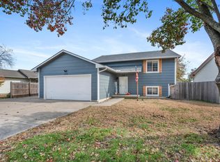 1008 Lulu St, Augusta, KS 67010