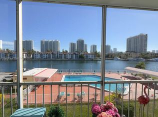 2980 Point East Dr APT D302, Aventura, FL 33160