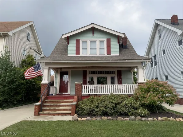 1622 Parkwood Rd, Lakewood, OH 44107