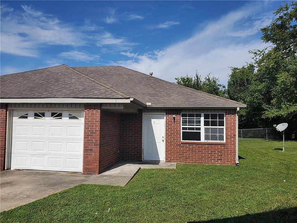 1st image of 602 Paige Pl N