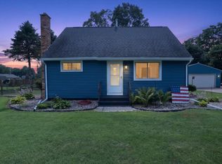 68958 Claire St, Edwardsburg, MI 49112