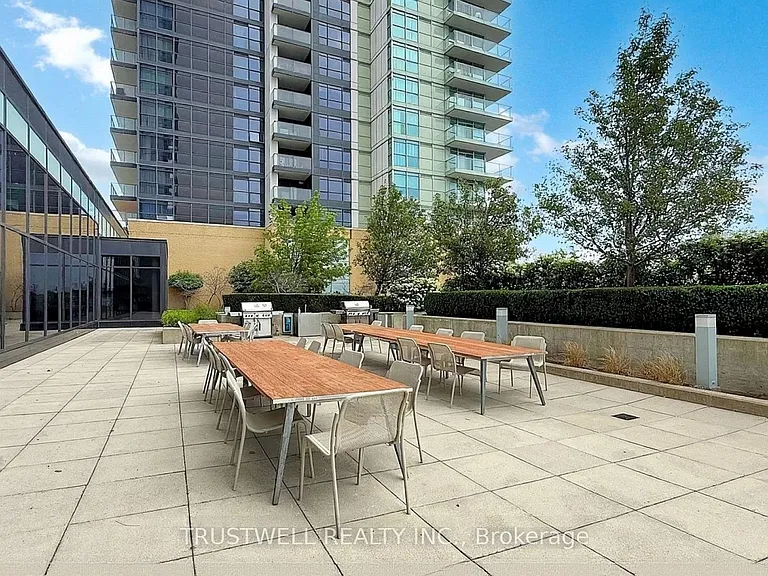 33 Singer Ct #2808 — Photo 22