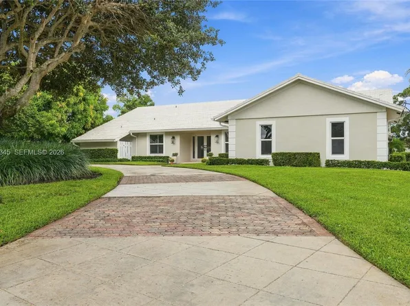 444 Glenbrook Dr, Atlantis, FL 33462