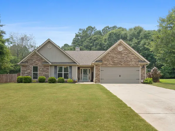 372 Thoroughbred Trl, Monroe, GA 30655