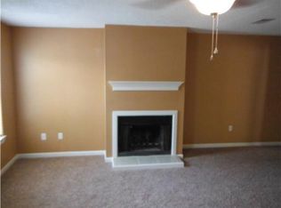 101 Via Don Ray Rd APT C, Long Beach, MS 39560