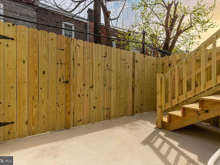 2121 Bellmore St — Photo 18