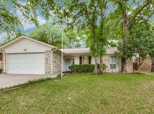 1609 Boundbrook Ln, Irving, TX 75060