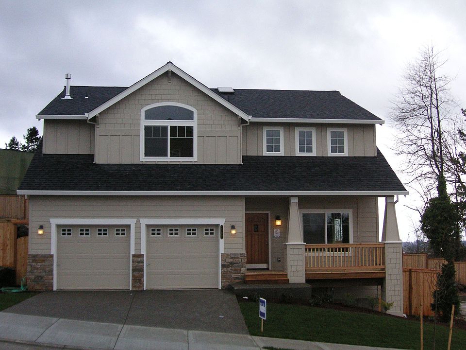2nd image of 2309 NE 157th St