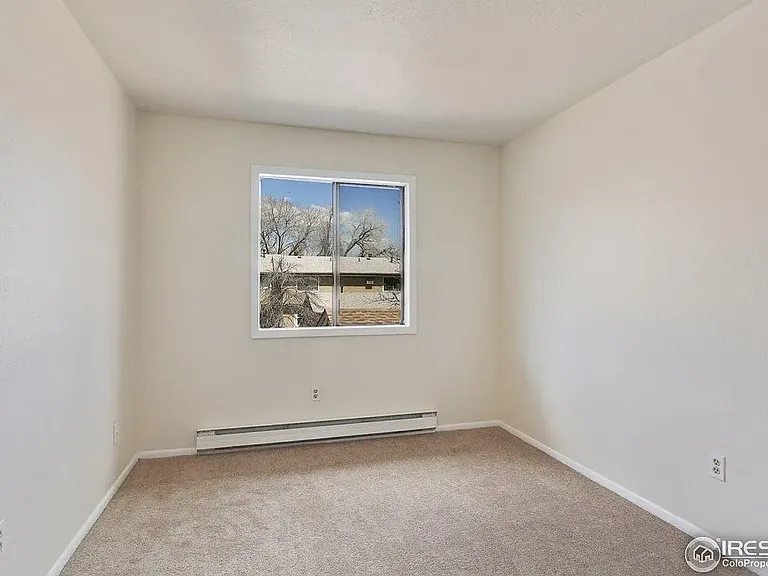 3186 Westwood Ct — Photo 10