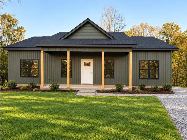 210 Chapel Ln, Lynchburg, VA 24501