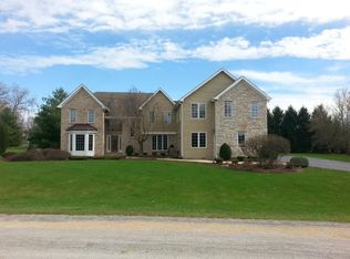 39W017 Cranston Rd, Saint charles, IL 60175