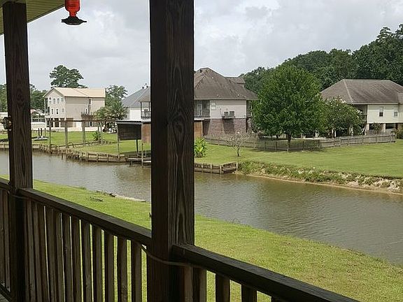5th image of 14447 Samantha Dr