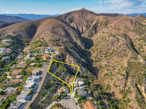 1690 Buena Vista St, Ventura, CA 93001