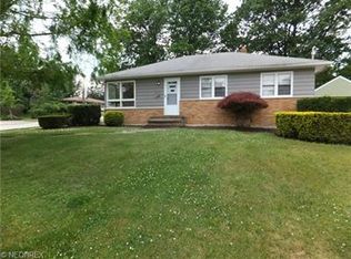 7136 W Parkview Dr, Parma, OH
