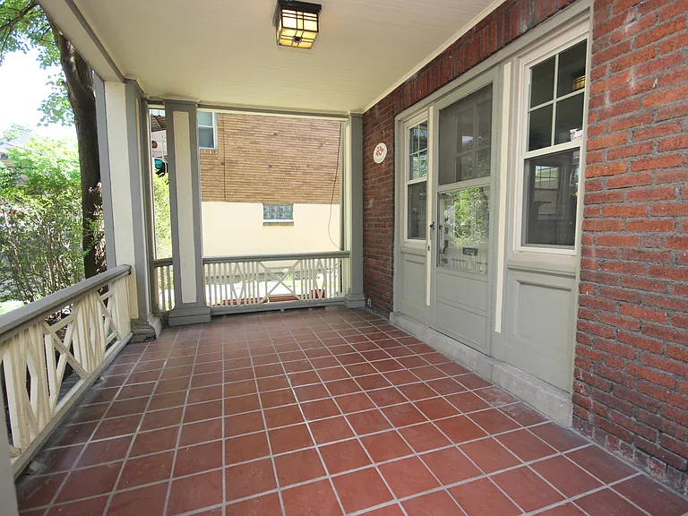 1454 Barnsdale St — Photo 12
