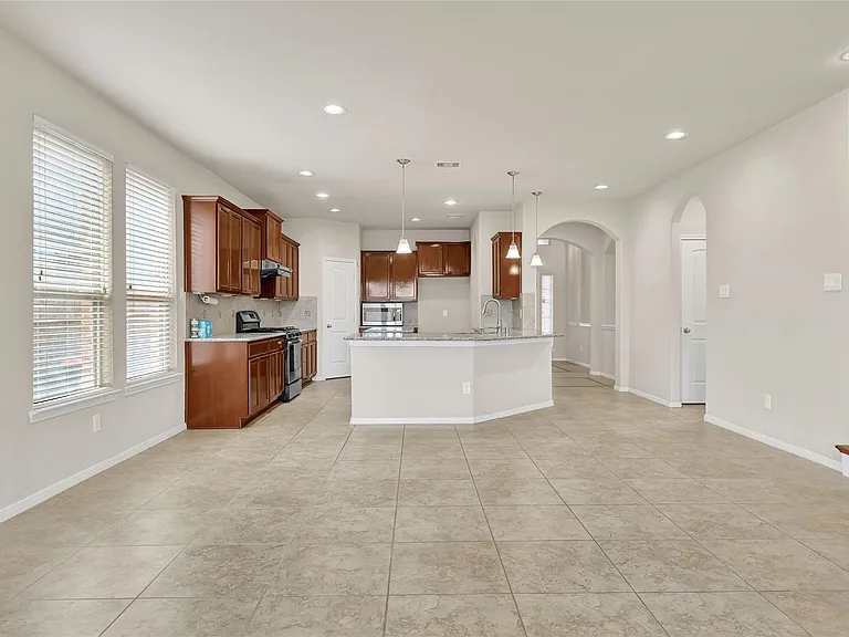 23023 Verona Vista Dr — Photo 6