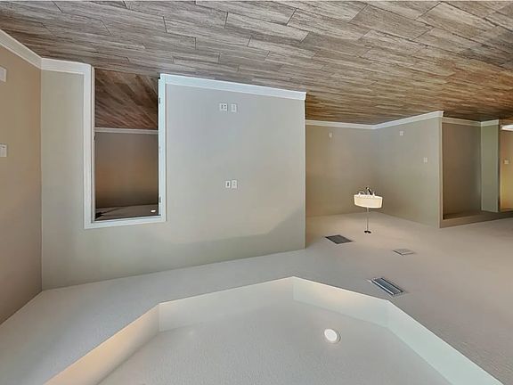 2nd image of 11023 Sand Pine Ln