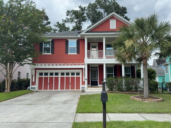 302 Pond Hill Ct
