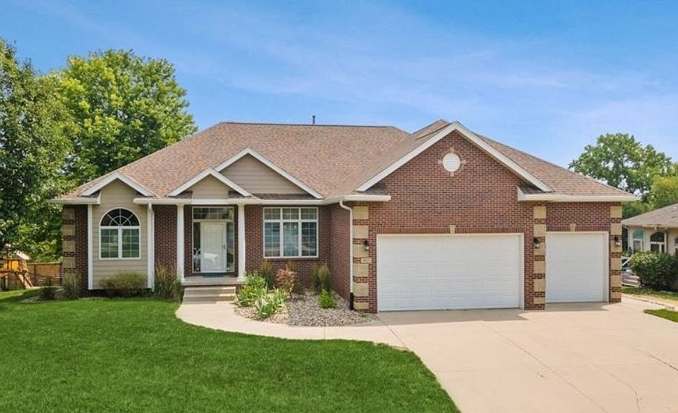 2nd image of 6653 Compton Ct