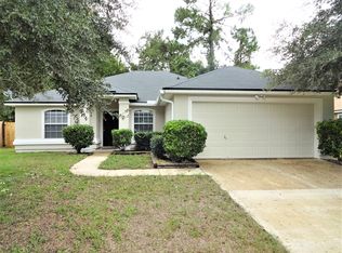 14106 Crestwick Dr W, Jacksonville, FL 32218