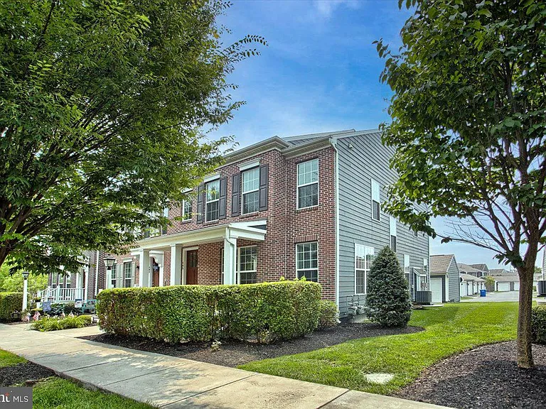 405 Line Rd — Photo 3