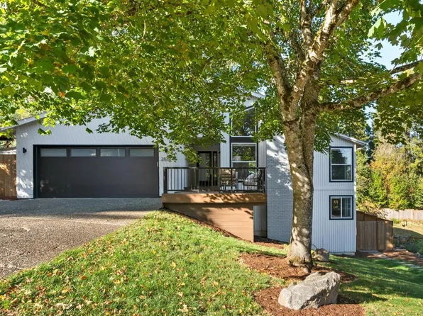 2815 Orchard Hill Pl, Lake Oswego, OR 97035
