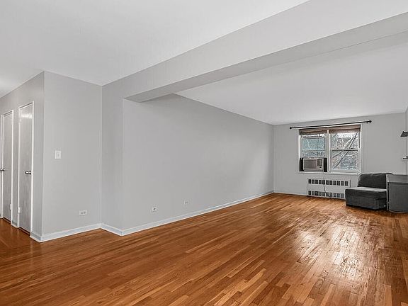 3rd image of 525 W 236th St APT 6-H
