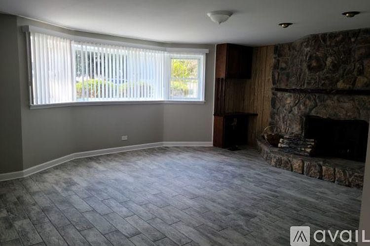 1st image of 905 23rd Ave #B