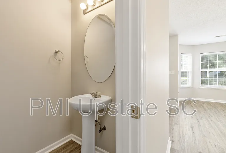 515 S Brown Beaver Ct — Photo 13