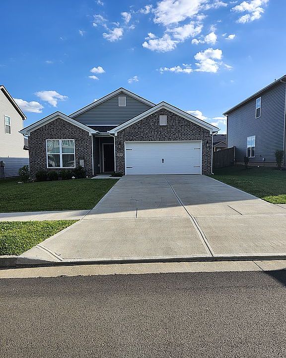 1st image of 104 Hourglass Ln