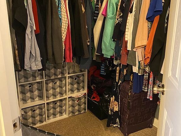 Master closet 