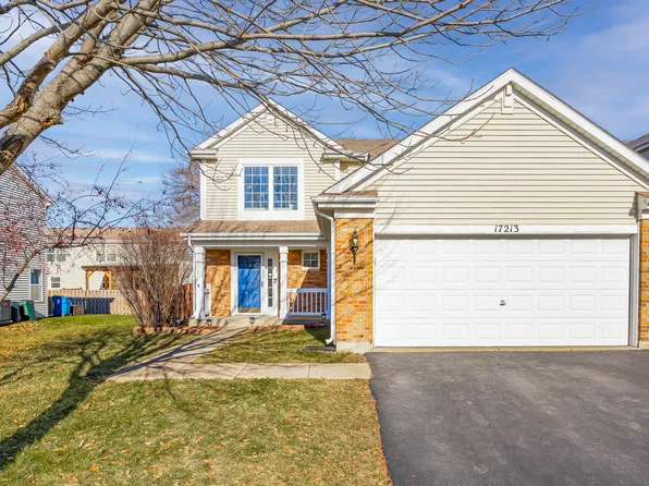 17213 Dundee Dr, Crest Hill, IL 60403