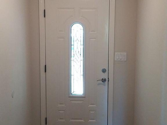 3rd image of 1042 Dolly Ln