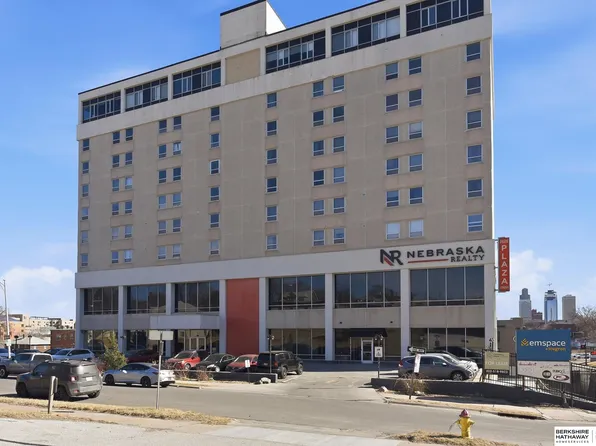 105 N 31st Ave APT 801, Omaha, NE 68131