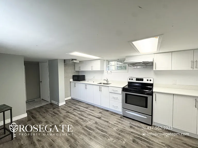 612 Mortimer Ave #2 — Photo 3