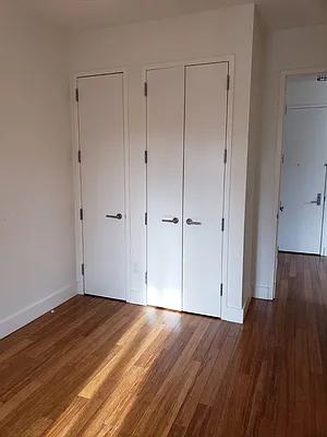 Rented by HFF Realty LLC | media 33
