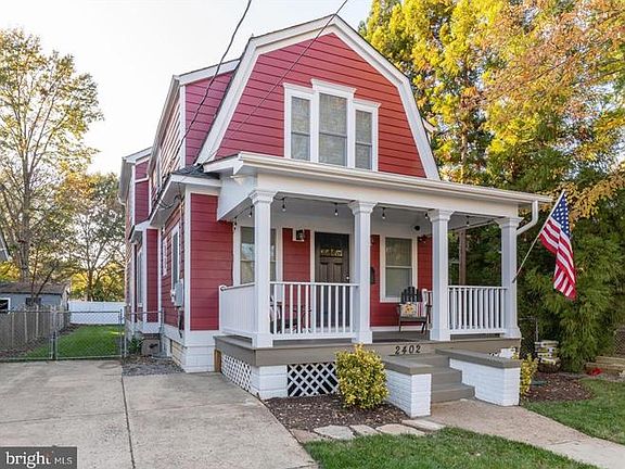 2nd image of 2402 Terrett Ave