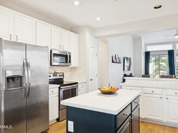 1594 E MEGAN Street, Chandler, AZ 85225