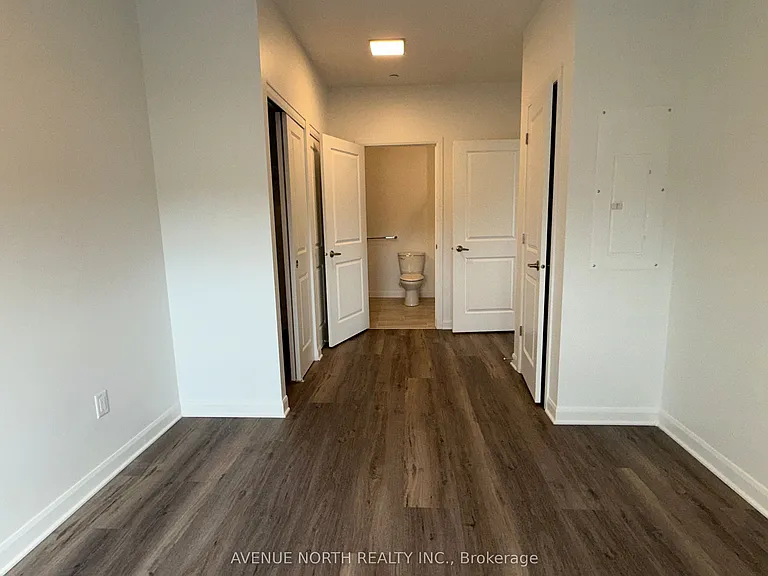 4838 Bank St — Photo 23