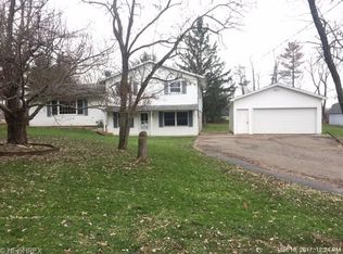 14942 White Rd, Middlefield, OH 44062