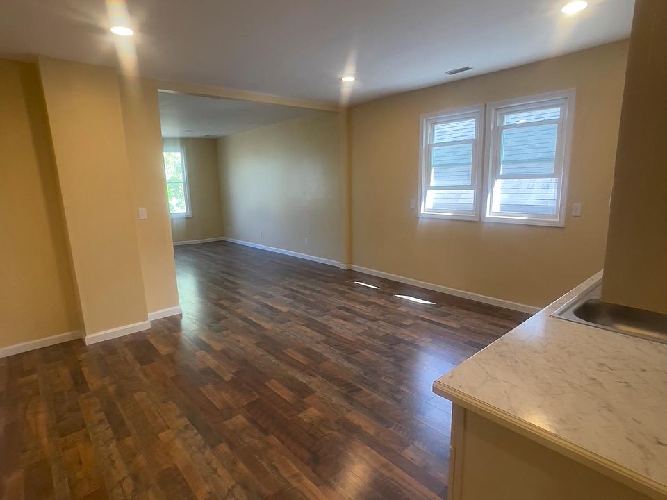 1st image of 380 Willett St Unit 2