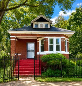 (Undisclosed Address), Chicago, IL, 60621