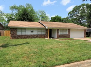 4131 Royal Ln, Nacogdoches, TX 75965